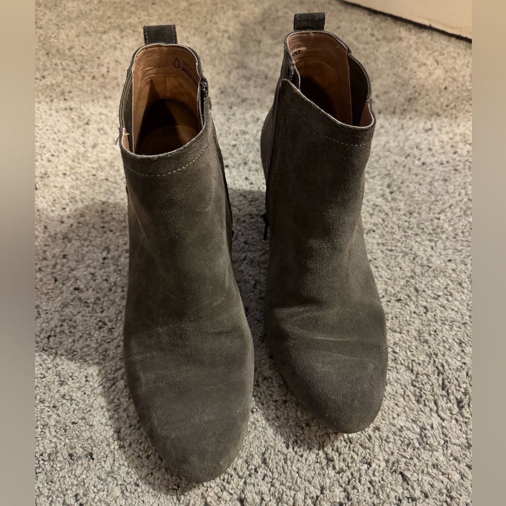 Vionic Paloma booties
